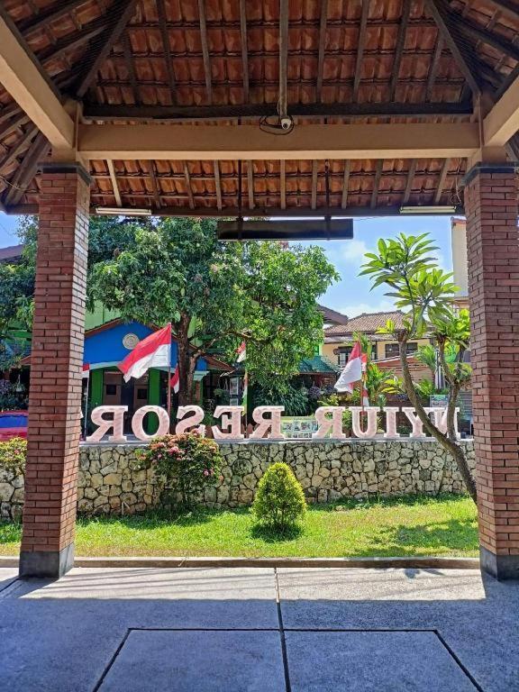 Nyiur Resort Hotel Pangandaran Buitenkant foto