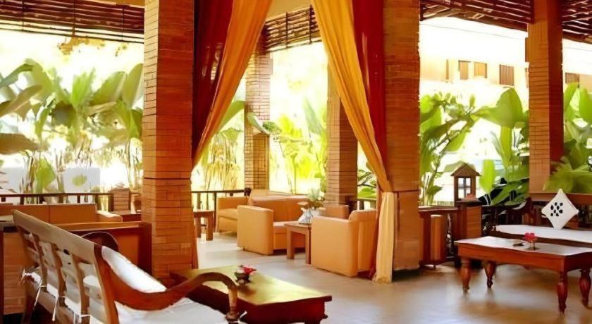 Nyiur Resort Hotel Pangandaran Buitenkant foto